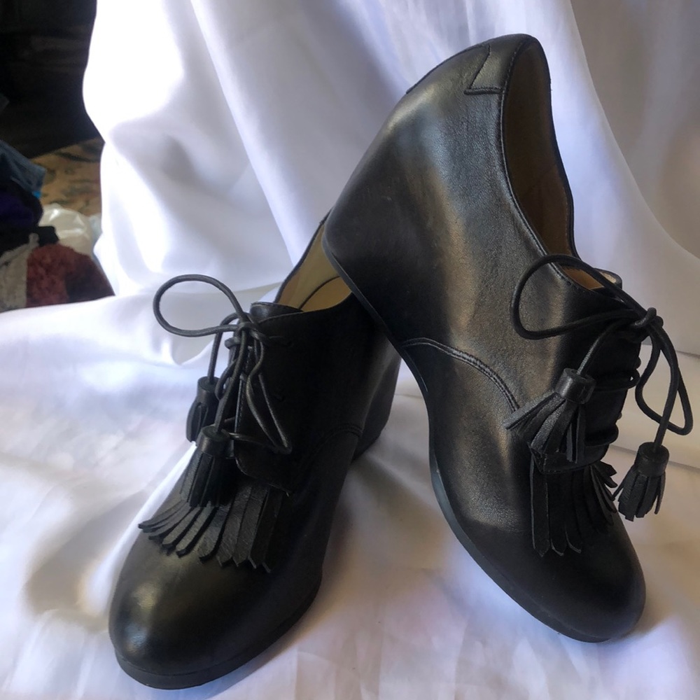 Taryn Rose Black Leather Wedge
